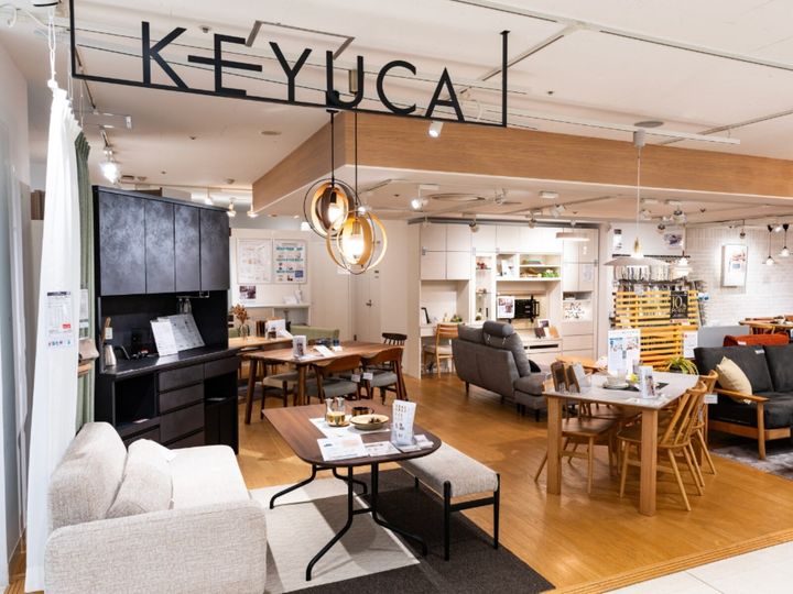 KEYUCAの「TimantII マルチポット」は、煮る・茹でる・炊く・揚げるなど7役をこなす多機能鍋です。公式サイトで高評価を集める使い勝手の良さとデザインの魅力を紹介します。