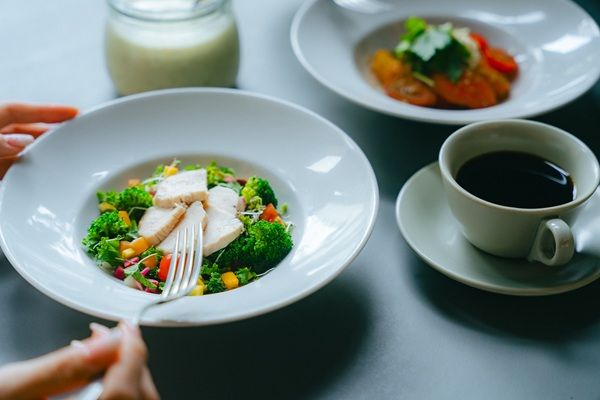 新大久保に心身整うオアシスのようなカフェ「Morning Park Cafe」誕生