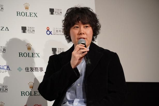 プロデューサーのアレックス・ロー