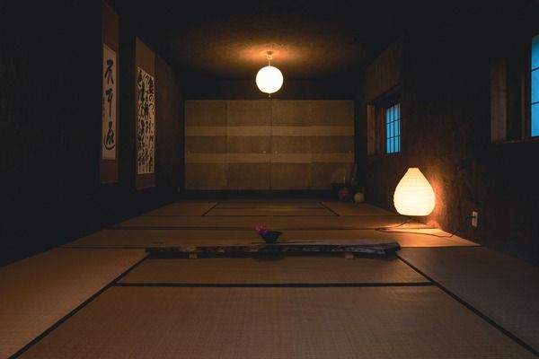 人生の過渡期にある人、生き方を見つめ直したい人に向けた「あいだの時間を耕すゼミ」