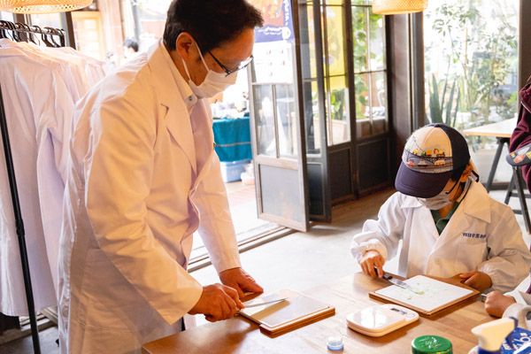 三重県四日市市 すわ公園通り商店街を健康ステーションに！「とこわか健活フェスタ」専門家や学生が参画して開催