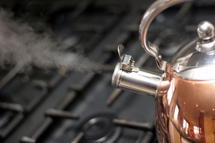 熱々の飲み物好きは、ぬるめ派の約3倍も食道がんの一種になりやすい
