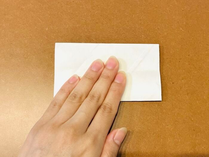 『トイレットペーパーの芯』捨てないでーー！！12本集めて切って組んだら…まさかの〈おしゃれ収納〉に大変身