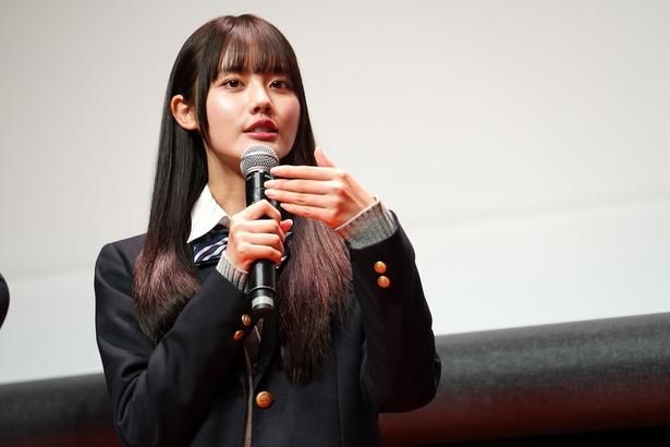 花井琴葉役の平松想乃