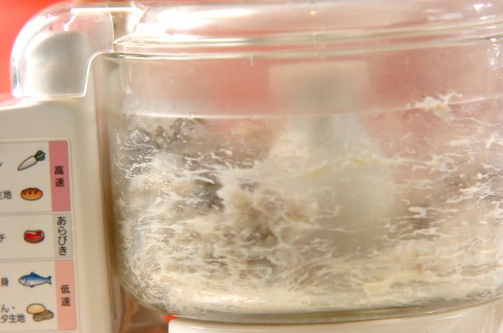しっとり鶏ハム 里芋ピューレ添えの作り方3