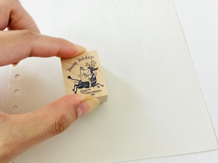 【40代・50代】ムーミンの木製スタンプ豪華10点セットを〈付録〉でゲット。季節のご挨拶やプレゼントのデコレーションにおすすめです♪