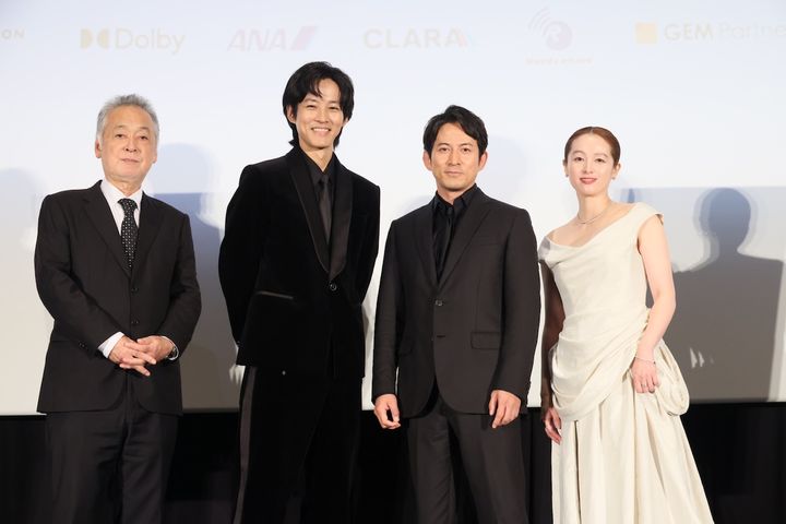 岡田准一、松坂桃李、清野菜名が華やかに登場！ 東京国際映画祭レッドカーペット＆舞台挨拶