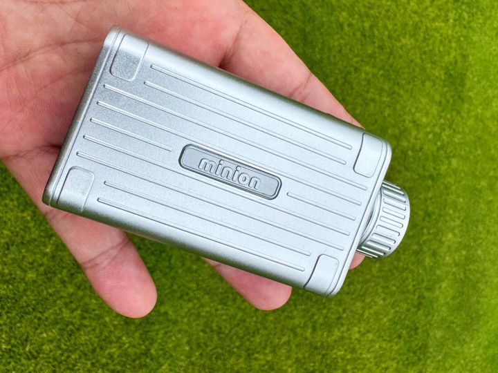 「ラウンドの強い味方」たった72gの距離計測器は性能も大満足だった！