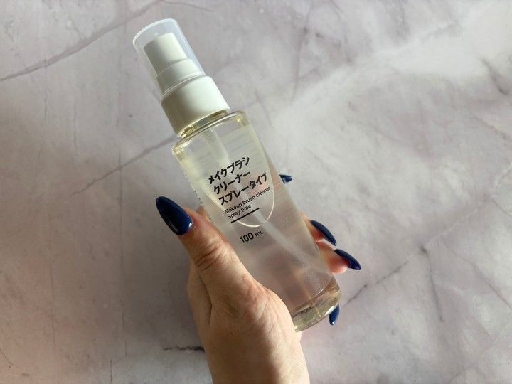 【無印良品週間で10%OFF】激務OLの味方♡1分でお掃除完了の「メイクブラシクリーナ」_1