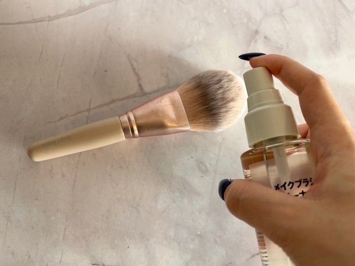 【無印良品週間で10%OFF】激務OLの味方♡1分でお掃除完了の「メイクブラシクリーナ」_7
