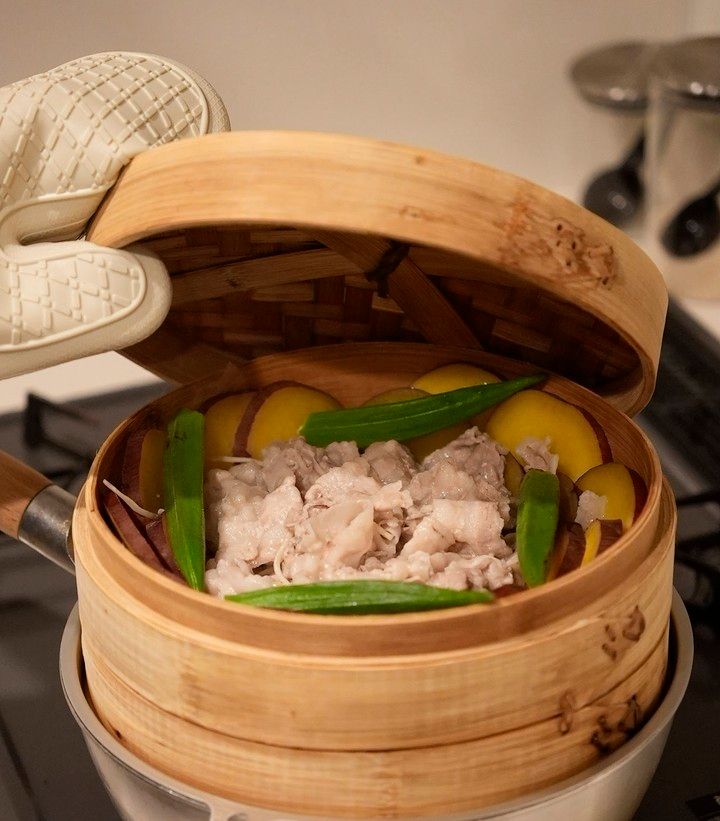 無印良品の竹材せいろを使った料理の画像