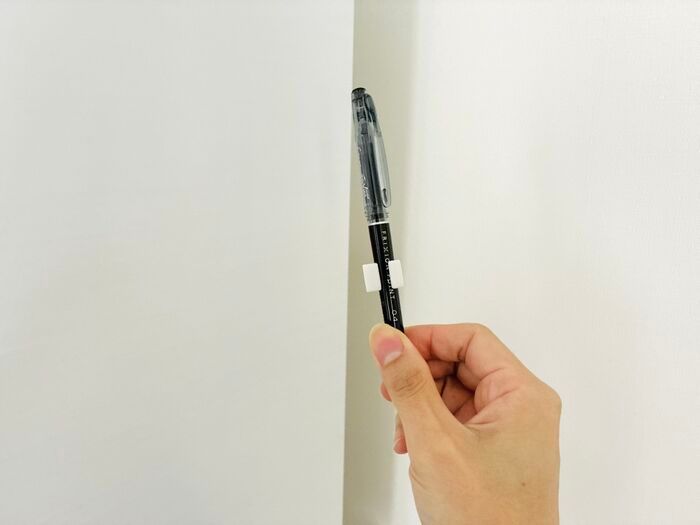 【セリア】レゴのパーツみたいな『ミニ部品』の正体は？ペンも輪ゴムも収納できちゃう！