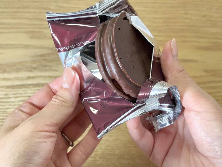 画像3: これが正解だった！ チョコパイの開け方