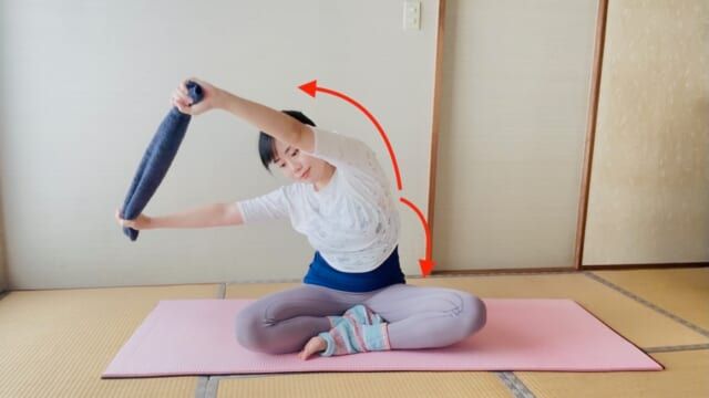 「二の腕・肩まわり」をほぐすピラティス