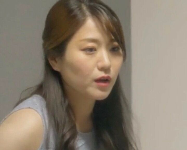 「これ7枚目の離婚届」34歳美人妻