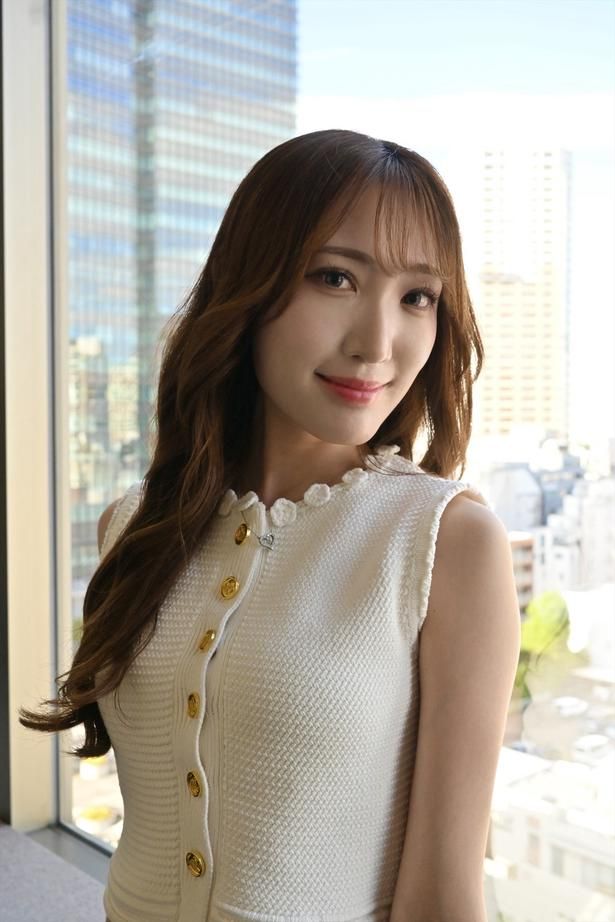 「タイトルは、私の好きな野球からも持ってきたいなと思った末に浮かんだのが『どストライク』でした！」