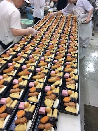温めるだけで老舗職人の味に！名物いかめんちや橙の限定種が入った山田屋の「熱海おでん〈あつうみ〉」が予約販売開始