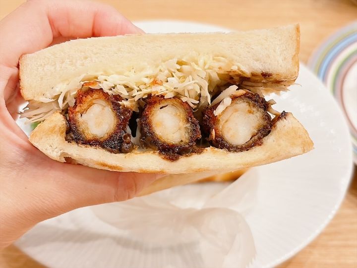 ペリカンパン 麻布台ヒルズ店 エビフライサンド2