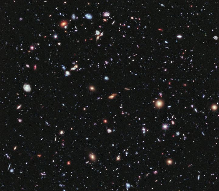 天文学者も首をかしげる「謎の光」が、何も写っていない宇宙から届いていた