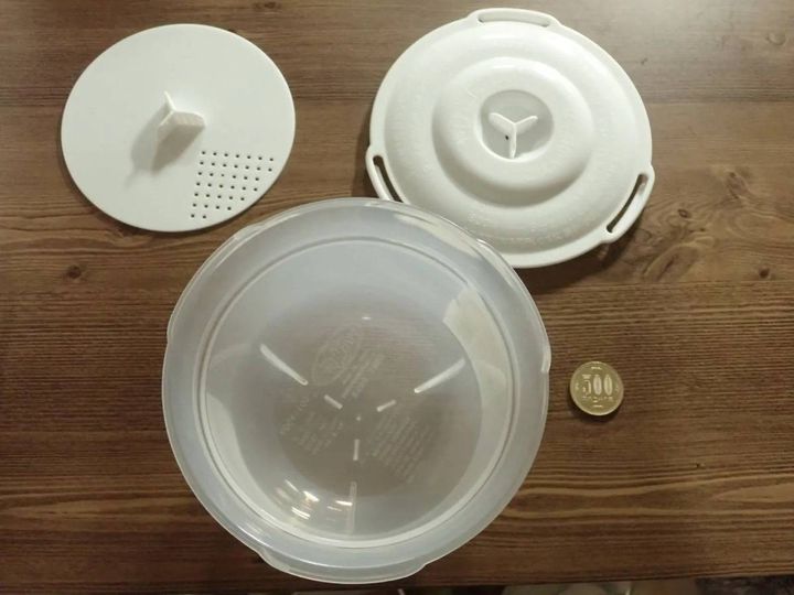 DAISO(ダイソー)：電子レンジ調理器(ご飯一合炊き用)W
