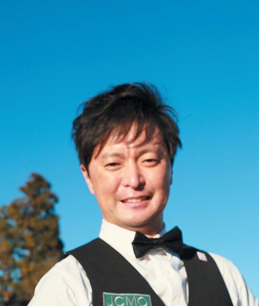 ピンそばにズドン！と止める“高く上がるスピンボール”の打ち方を人気コーチが解説