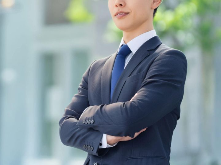 同業他社と比べて年収が低いと感じていたところに声がかかり、前の会社とのトラブルを乗り越えて転職し、年収を大きく伸ばした人もいます。今回は、山形県に住む32歳男性の転職エピソードを紹介します。