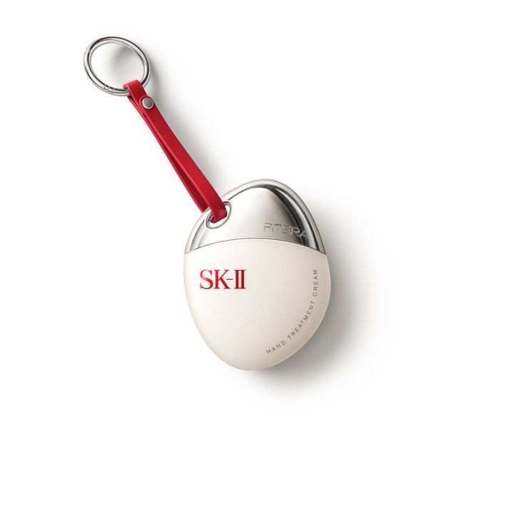 赤いストラップとメタリックキャップを備えたSK-II ハンド トリートメント クリーム