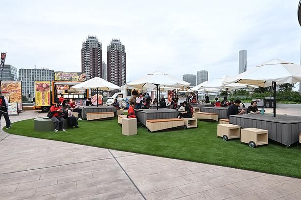「レンタルのニッケン JOINT PARK」にはキッチンカーが10台出店