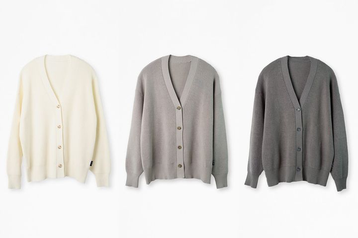 Vネックのfeel melt knit