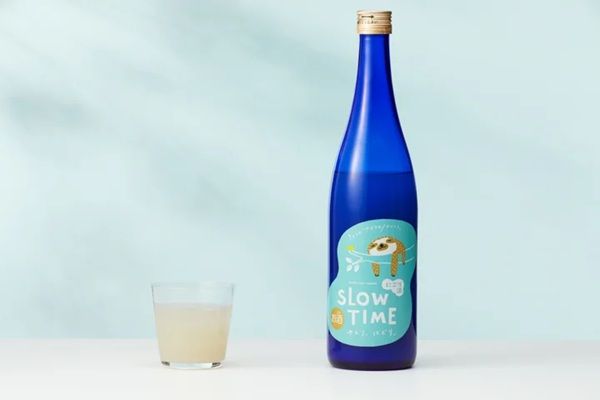 アルコール分6％、気軽に楽しめるやさしい飲み口！食事と楽しむ甘酸っぱいにごり酒「ナマケモノ SLOW TIME」新登場