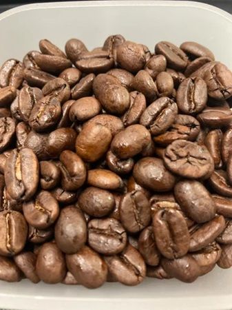 老舗・お亀堂の名物あん巻きと味わうスペシャルティコーヒー。自分でドリップして味わう和菓子と珈琲のセットを販売