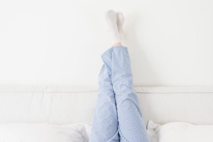 夜中にふくらはぎがつったら？ 【こむら返り】の痛みを和らげる3つの方法