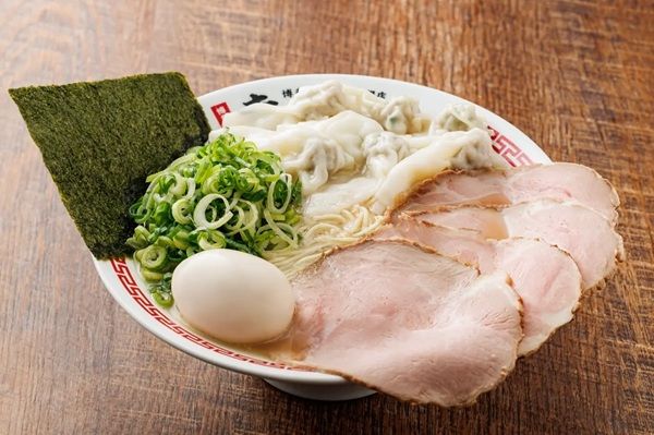 沖縄「博多ラーメン専門店 幸ちゃんラーメン イオン北谷店」で2周年記念感謝祭を開催！ラーメン類200円引きなどの特典を用意
