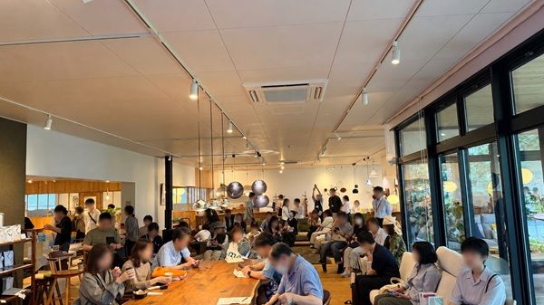 福岡県朝倉市に家具と本が共存する新書店「AMA BOOKS」が誕生！地域文化と暮らしをつなぐ新たな交流拠点に
