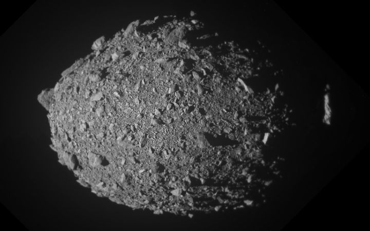 映画「アルマゲドン」の核作戦、小惑星の98%を損傷させると判明