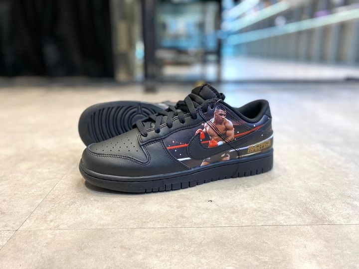 Supreme × Martine Rose × Nike(シュプリーム × マーティンローズ × ナイキ）のダンク ロー マイク・タイソン (26FW ウィーク9)