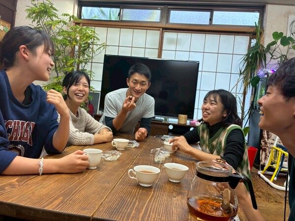 学生や社会人、不登校経験者など多様な背景を持つ若者のきっかけづくりに取り組むグッドが25周年記念誌刊行＆出版記念イベント開催