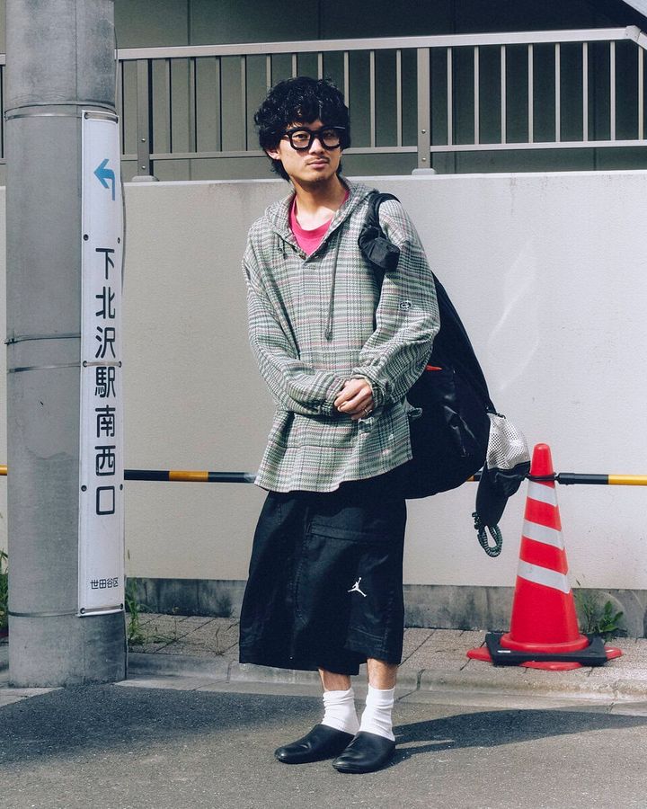 【20代スナップ＠下北沢】グレンチェックのブルゾンで感じる秋気分