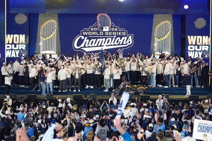 ワールドシリーズを制したブルワーズ（C）Getty Images