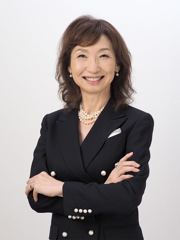 「相手よりも少しフォーマルなドレスコードを保ち、ジャストサイズで清潔感があると見られれば、信頼できる人という印象をもってもらいやすいです」と語る三好凛佳さん。