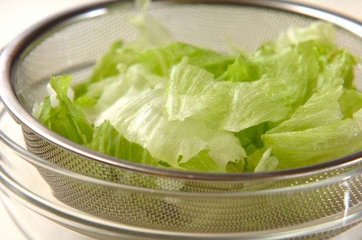 鶏と野菜のソテーサラダの下準備3