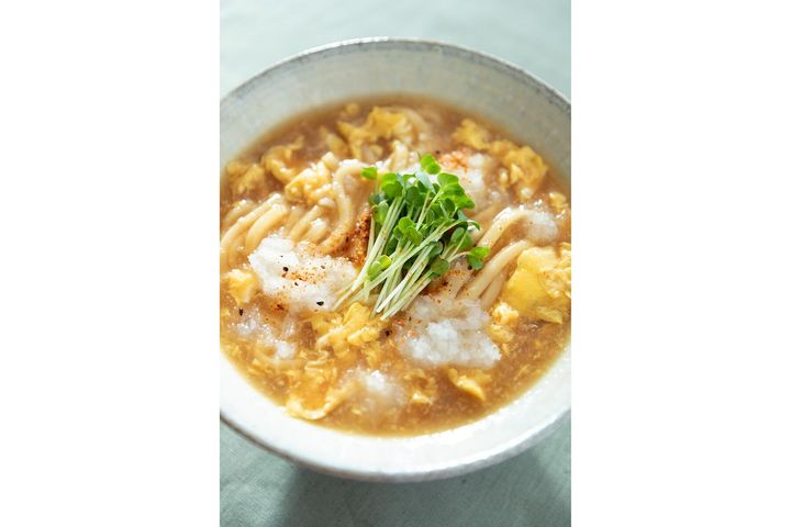 【ふわっふわ卵と大根おろしの薬膳うどん】胃をいたわりたいときにうってつけ「かきたまみぞれ甘酒うどん」